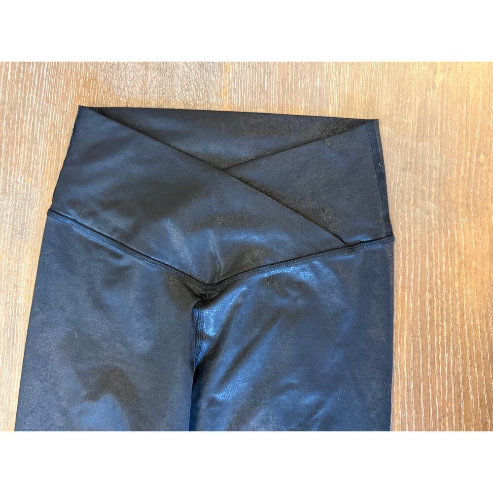 OFFLINE by AERIE Black Leggings Compression Pants Women M Athliesure - Picture 3 of 6